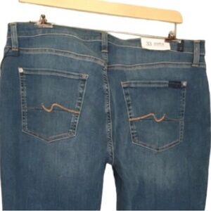 7 For All Mankind Josefina Feminine Boyfriend’s Jeans W38